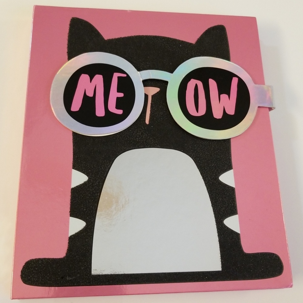 NWT Girls makeup kit